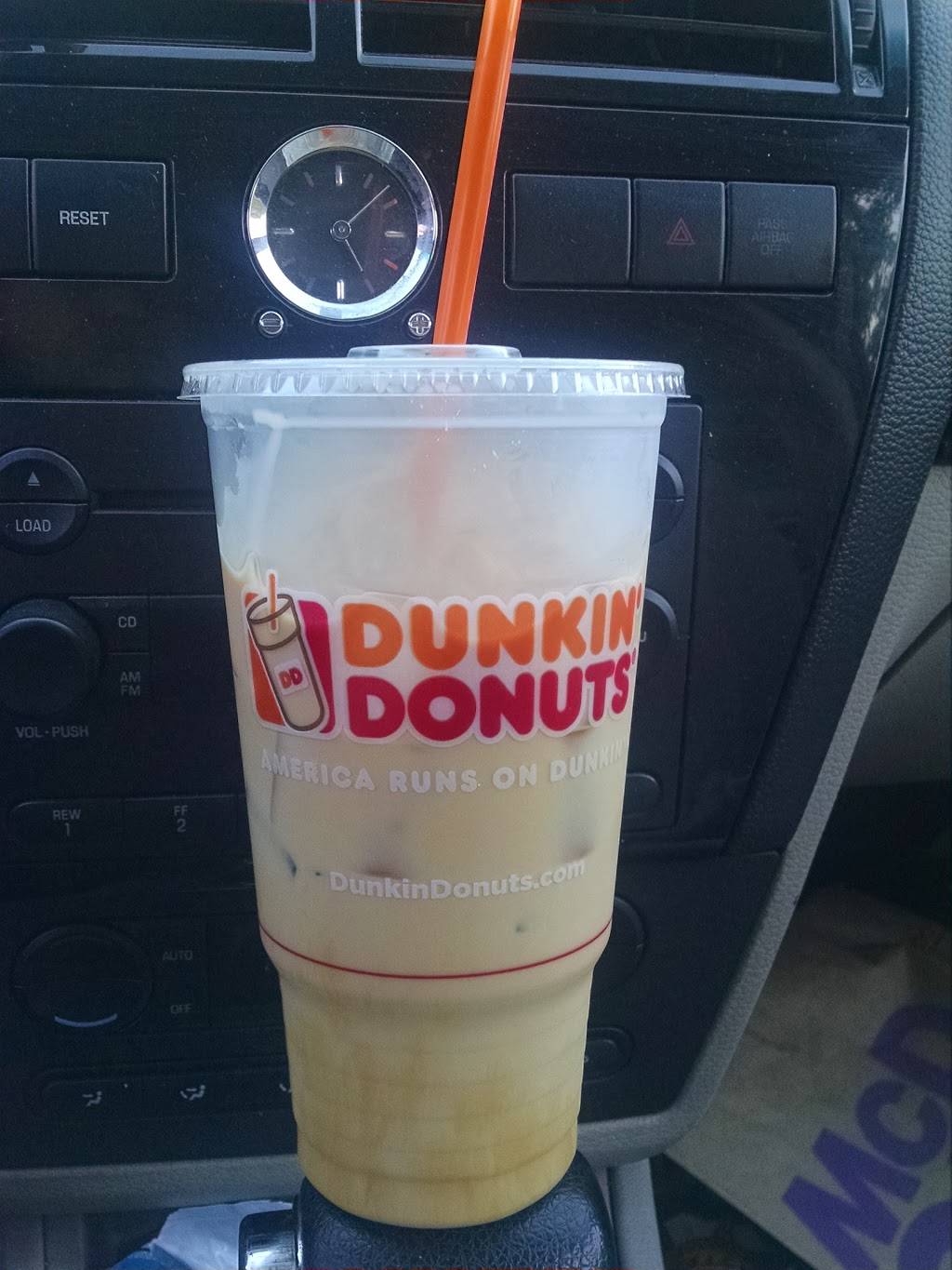 Dunkin | bakery | 7 Freetown Rd, Raymond, NH 03077, USA | 6038954764 OR +1 603-895-4764