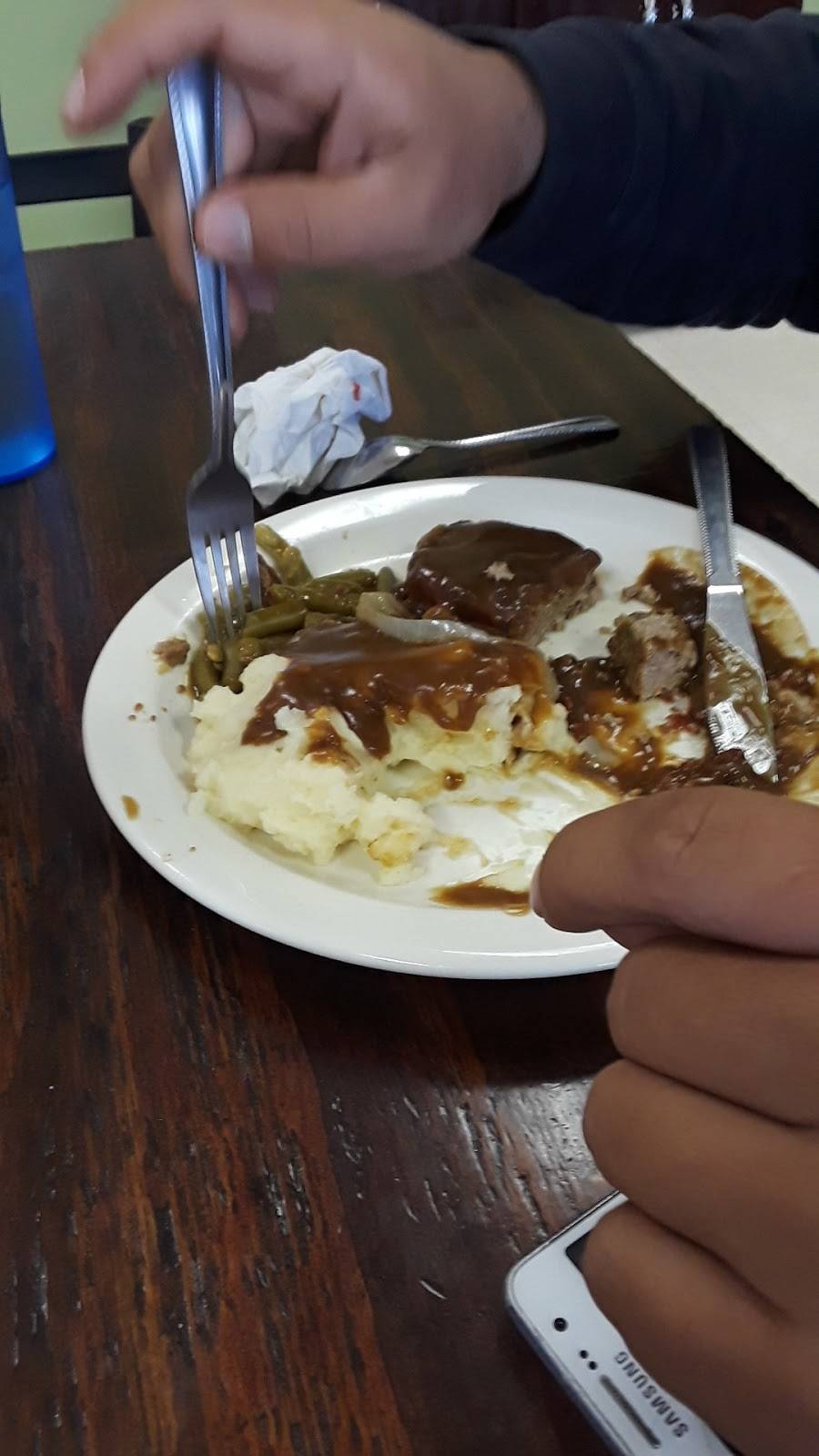 Mary Janes Cafe | restaurant | 1042 S Maguire St, Warrensburg, MO 64093, USA | 6604291596 OR +1 660-429-1596