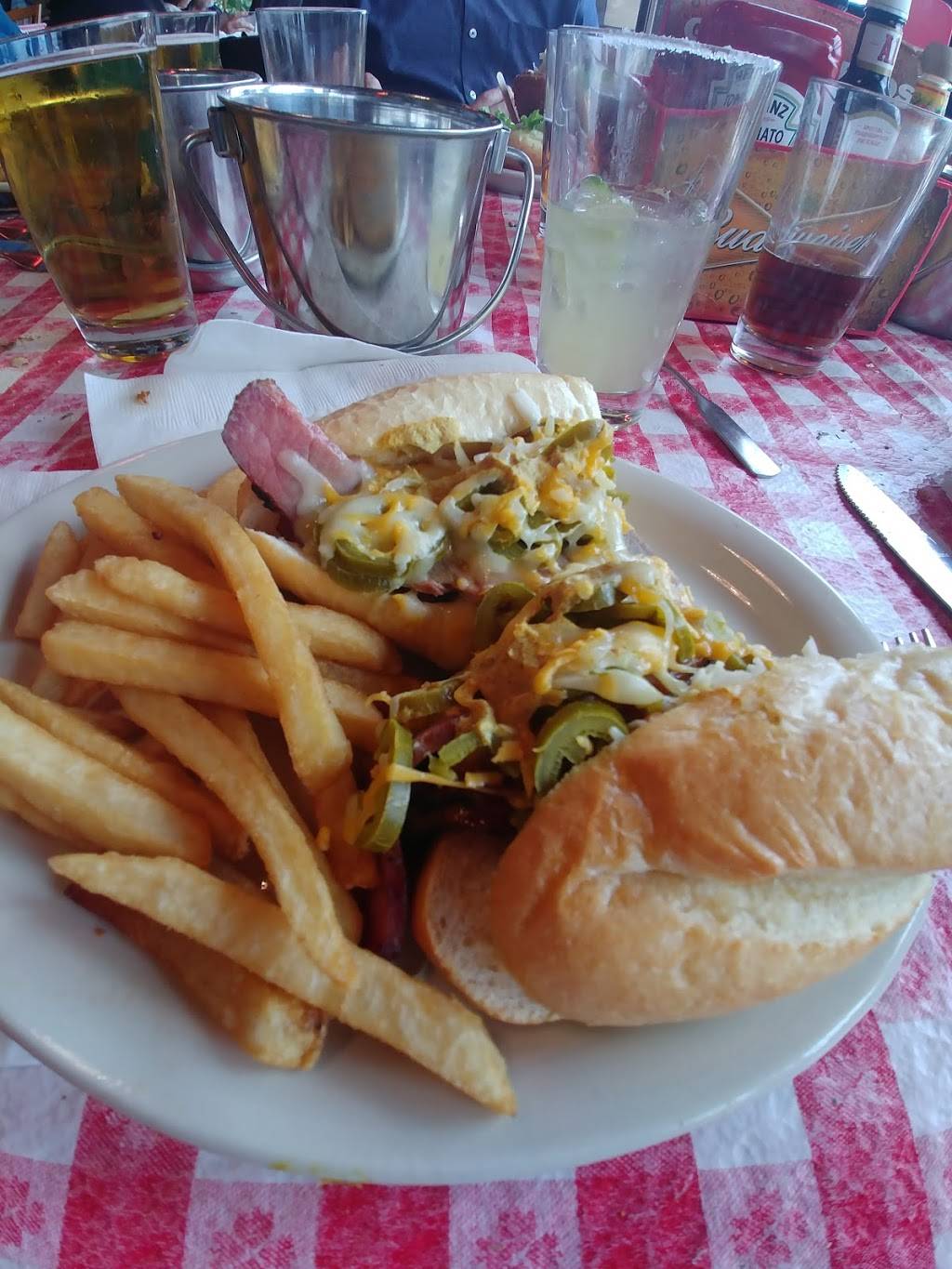 Codys Original Roadhouse - Sumter | restaurant | 1041 Lake Shore Dr, The Villages, FL 32162, USA | 3522598500 OR +1 352-259-8500