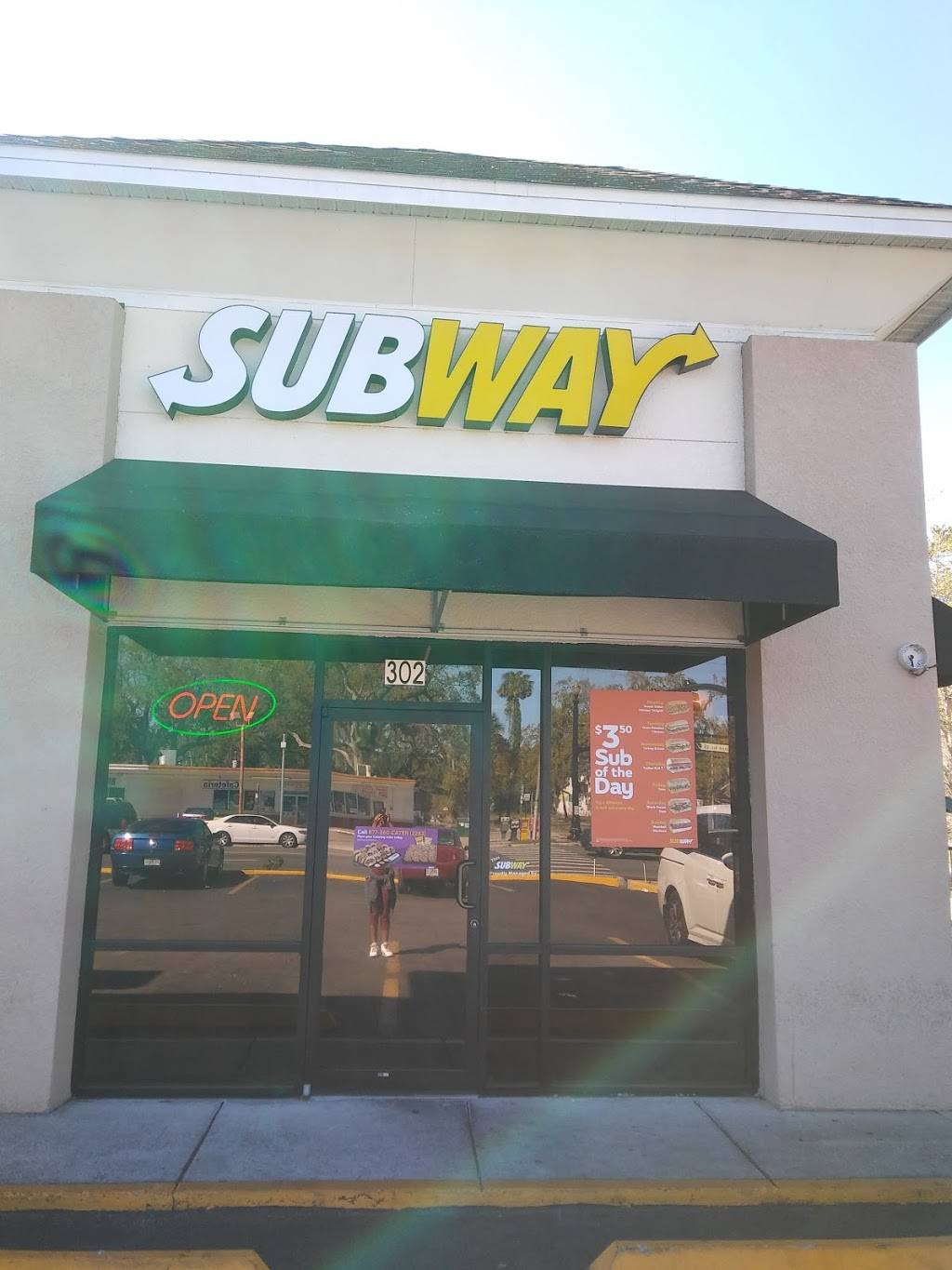 Subway | restaurant | 302 S French Ave, Sanford, FL 32771, USA | 4078785438 OR +1 407-878-5438