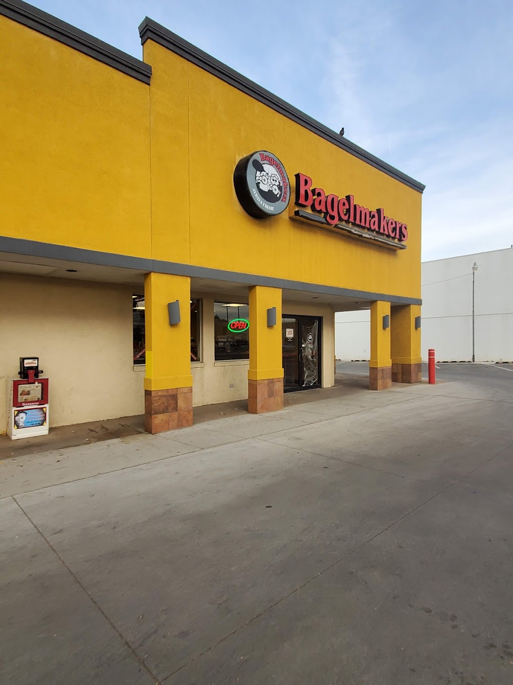 Bagelmakers | bakery | 252 N 3rd St, Laramie, WY 82072, USA | 3077217000 OR +1 307-721-7000