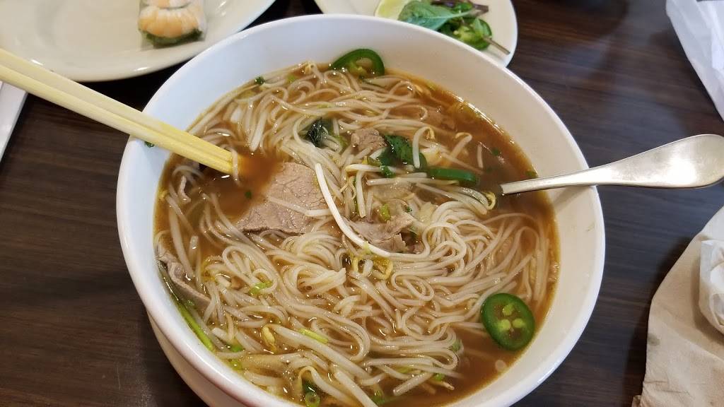 Pho Tan | restaurant | 2920 S Combee Rd, Lakeland, FL 33803, USA | 8636651312 OR +1 863-665-1312