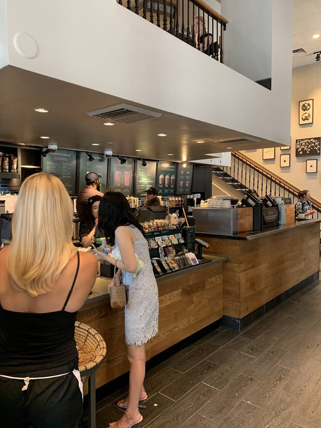 Starbucks | cafe | 3401 Walnut St, Philadelphia, PA 19104, USA | 2153871914 OR +1 215-387-1914