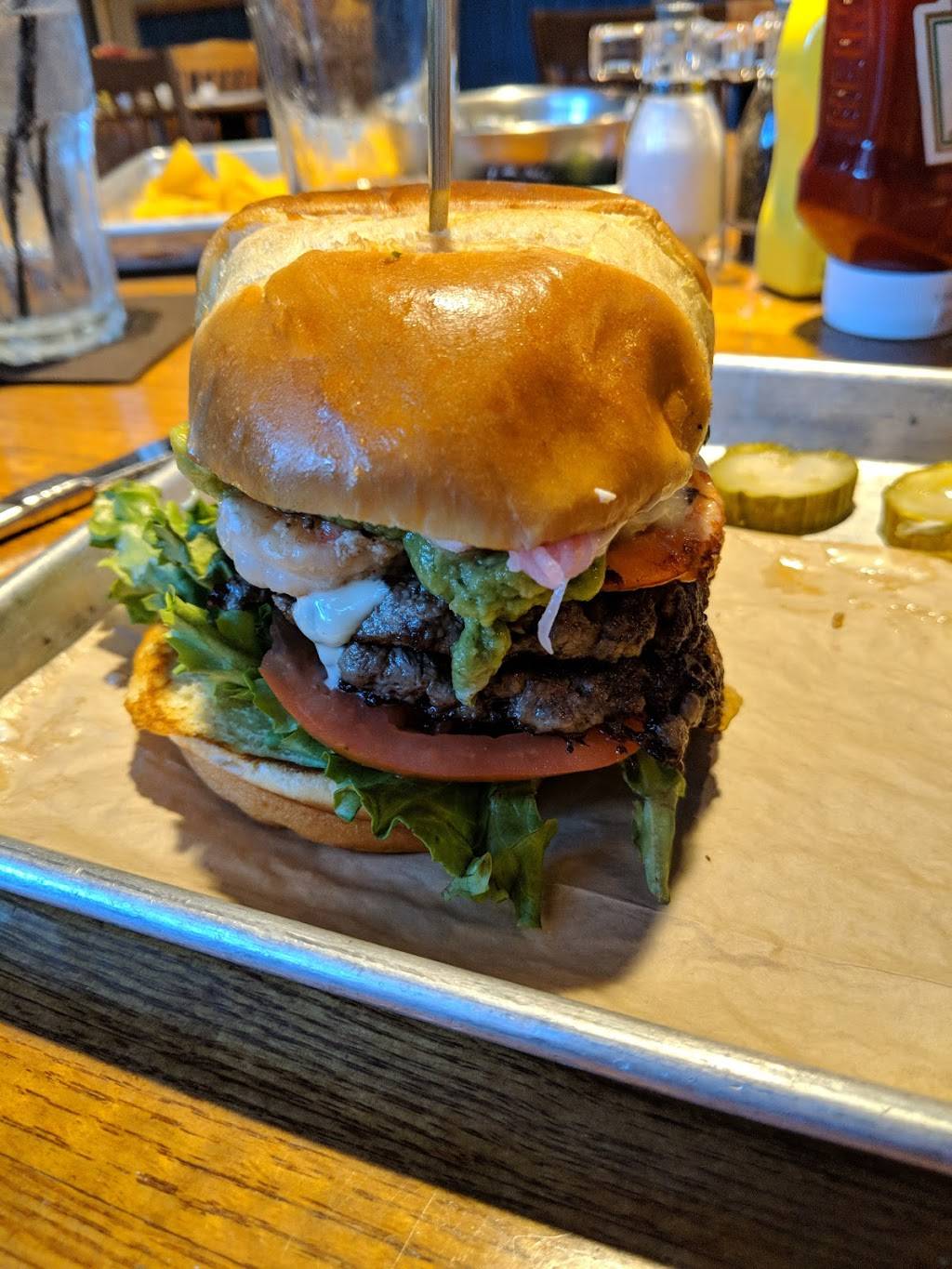 Falcons Nest | restaurant | 36 Amelia Village Cir, Fernandina Beach, FL 32034, USA | 9042775166 OR +1 904-277-5166