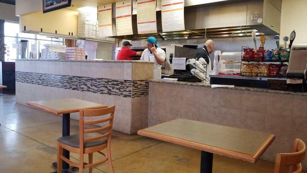 Randys Pizza | restaurant | 2121 TW Alexander Dr #117, Durham, NC 27703, USA | 9196864444 OR +1 919-686-4444