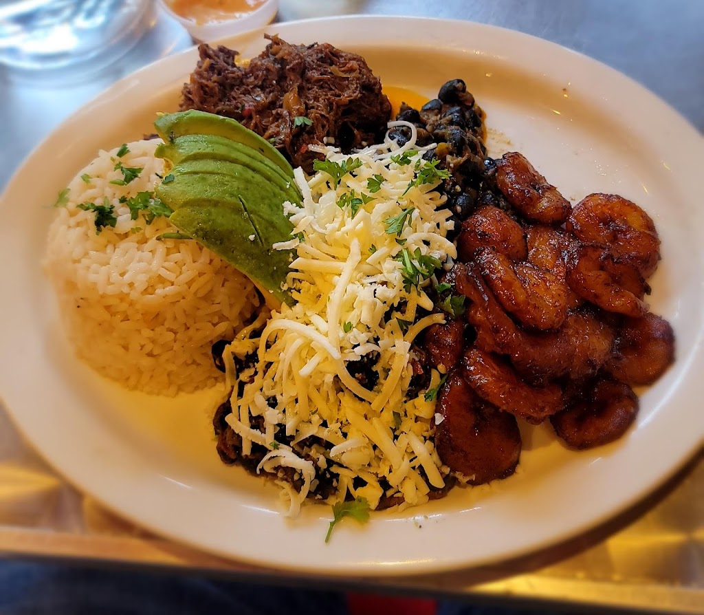 Bolivar & Lincoln | restaurant | Store front 1, 3349 N Sheffield Ave, Chicago, IL 60657, USA | 7733608203 OR +1 773-360-8203