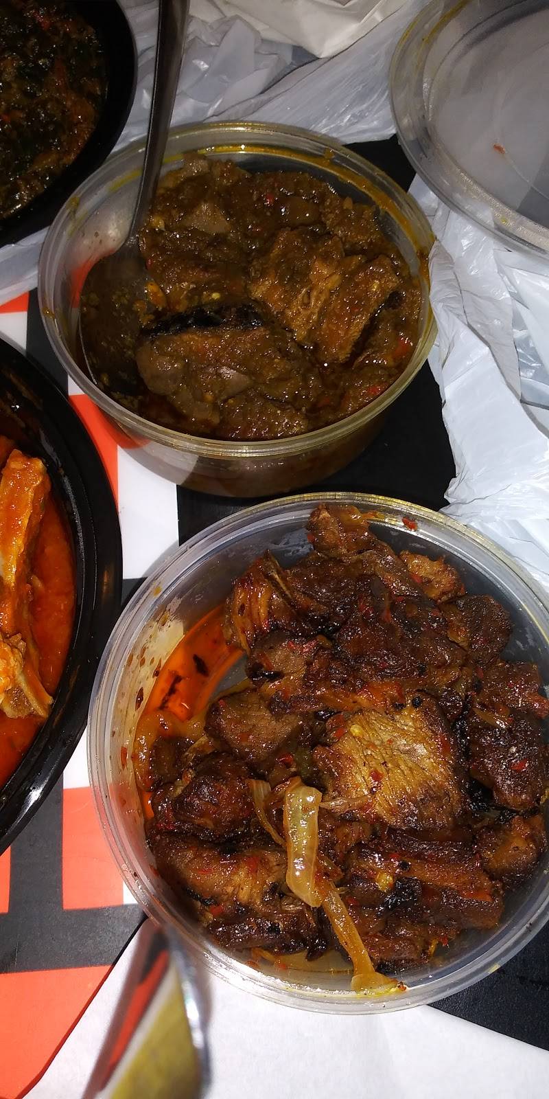 Iyanze Bar And Cafe | cafe | 4623 N Broadway, Chicago, IL 60640, USA | 7739441417 OR +1 773-944-1417