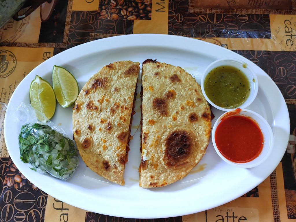 Juanitos Tacos | restaurant | 4438 Compton Ave, Los Angeles, CA 90011, USA | 2132984757 OR +1 213-298-4757