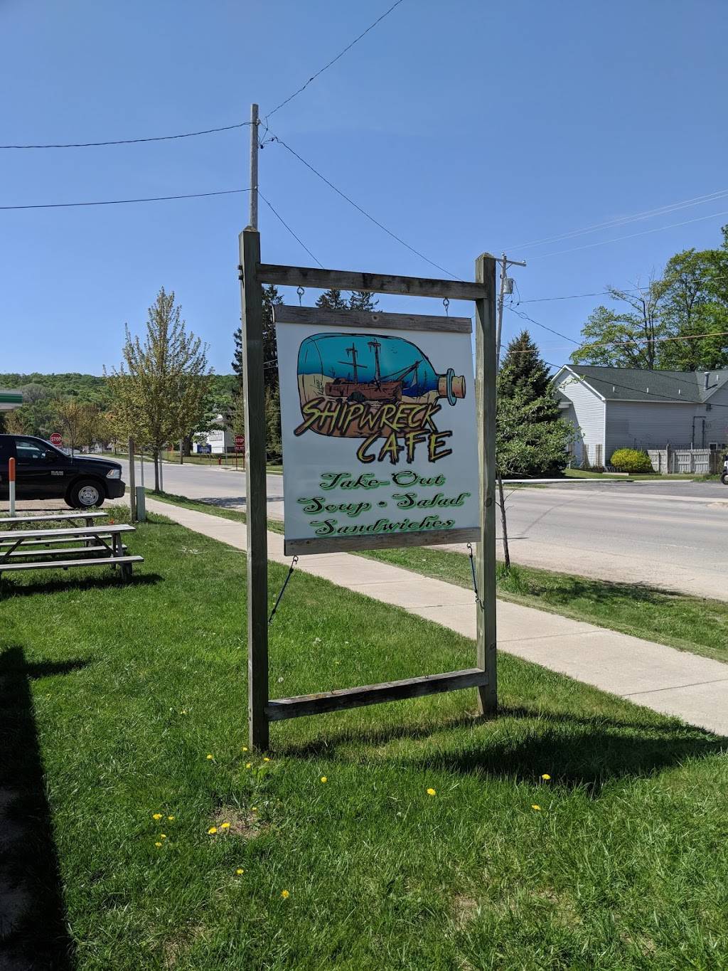 Shipwreck Cafe | restaurant | 11691 S Lacore Rd, Empire, MI 49630, USA | 2318352580 OR +1 231-835-2580