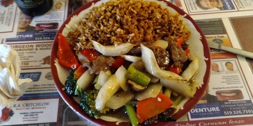 Happy In Restaurant | restaurant | 139 Talbot St W, Leamington, ON N8H 1N2, Canada | 5193266127 OR +1 519-326-6127