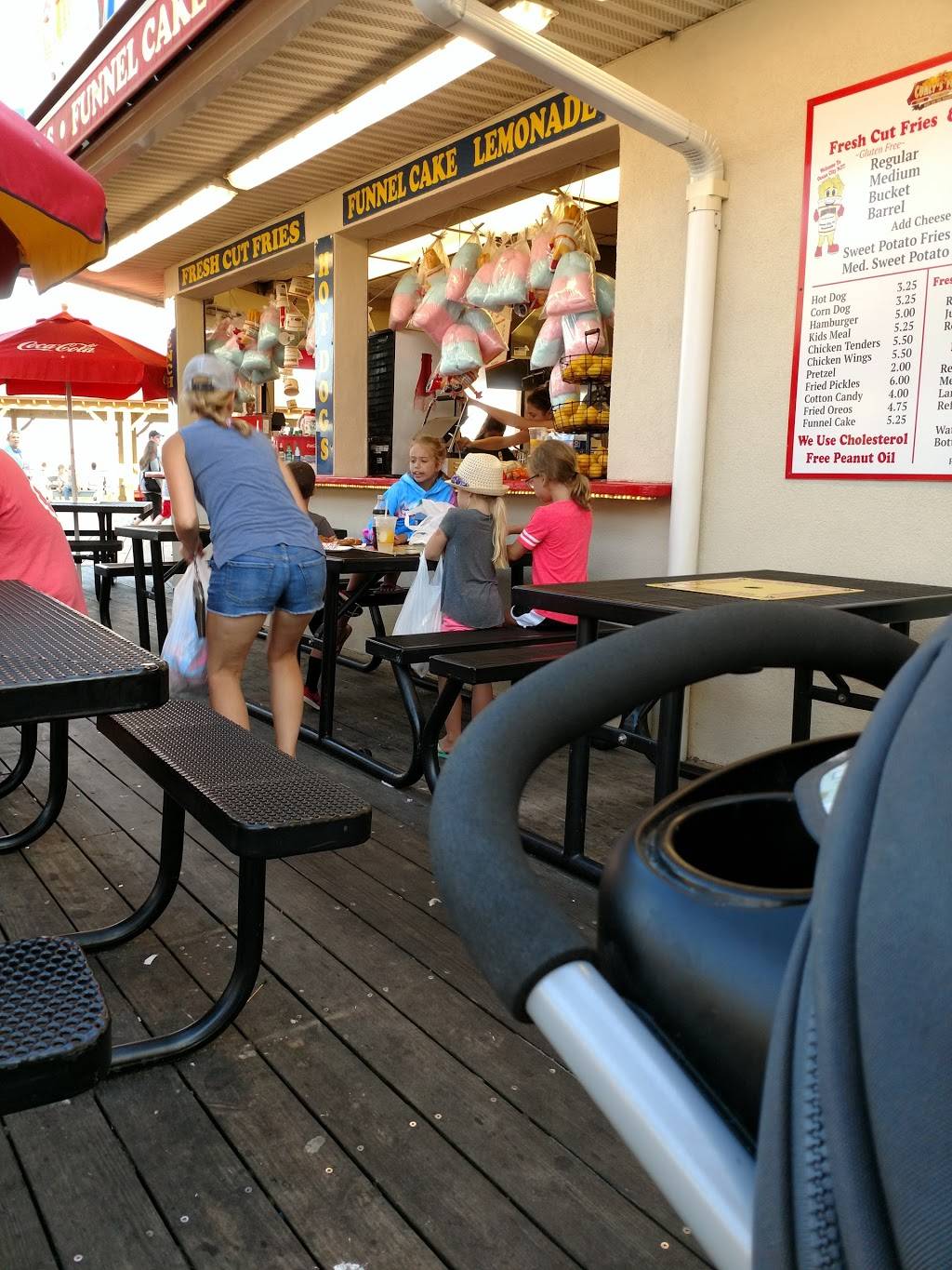 Curlys Fries - Colony Walk | restaurant | 3573, 944 Boardwalk, Ocean City, NJ 08226, USA | 6093981972 OR +1 609-398-1972