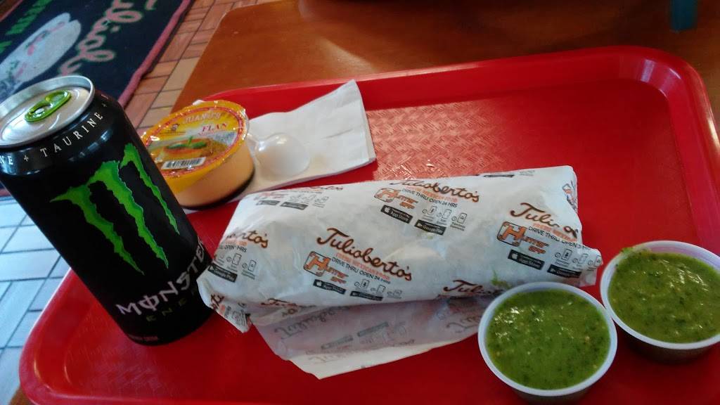 Juliobertos Mexican Food | restaurant | 5033 N 67th Ave, Glendale, AZ 85301, USA | 6232470600 OR +1 623-247-0600