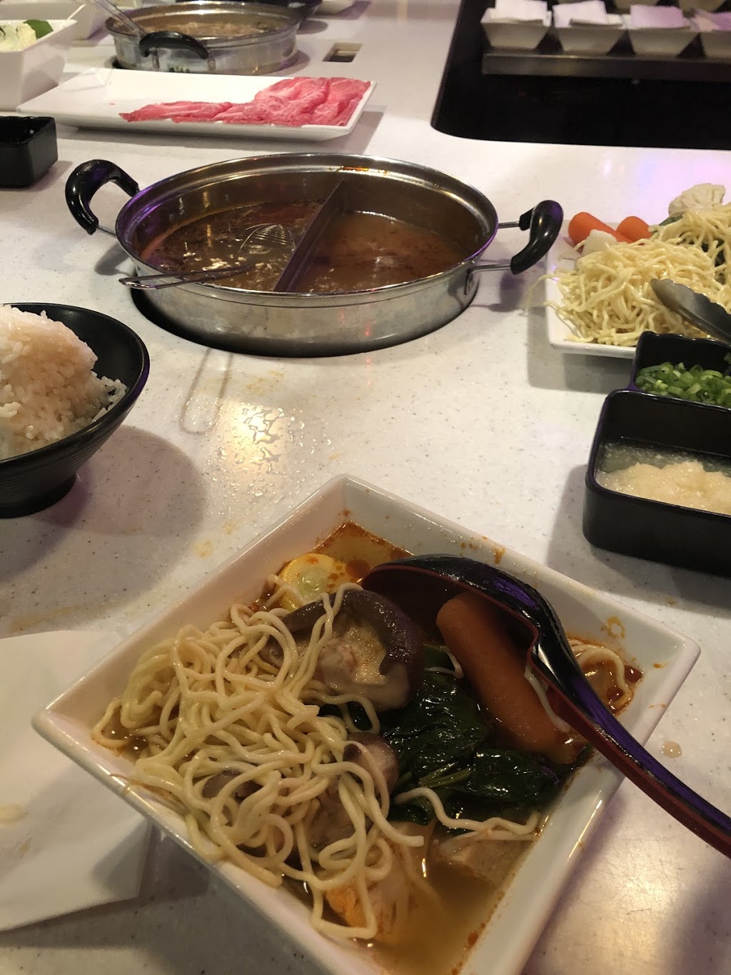 Heat Shabu - Downtown | restaurant | 2416 18th St, Sacramento, CA 95818, USA | 9169309888 OR +1 916-930-9888