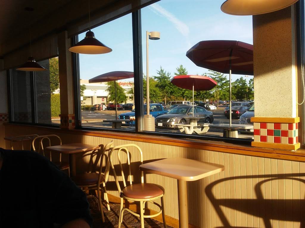 Wendys | restaurant | 1850 Santa Rosa Ave, Santa Rosa, CA 95407, USA | 7075757842 OR +1 707-575-7842