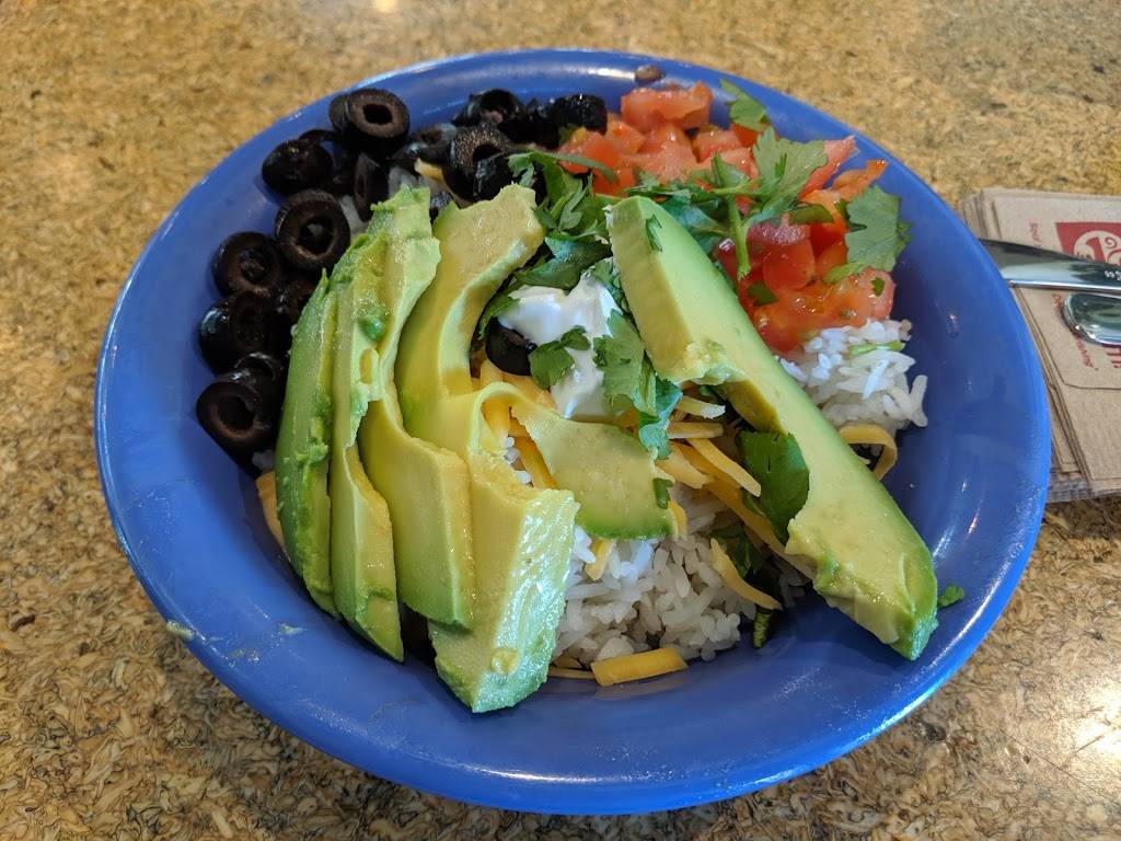 Cafe Yumm! | restaurant | 130 Oakway Center, Eugene, OR 97401, USA | 5414659866 OR +1 541-465-9866