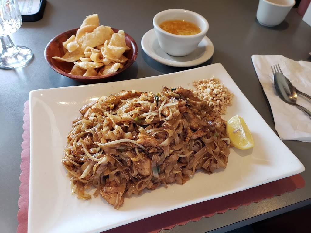 Taste of Thailand | restaurant | 2755 University Dr, Auburn Hills, MI 48326, USA | 2483734422 OR +1 248-373-4422
