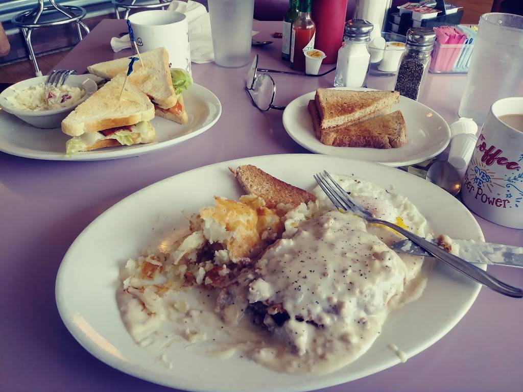 Happy Hen Diner | restaurant | 3020 Santa Rosa Ave, Santa Rosa, CA 95407, USA | 7075951484 OR +1 707-595-1484