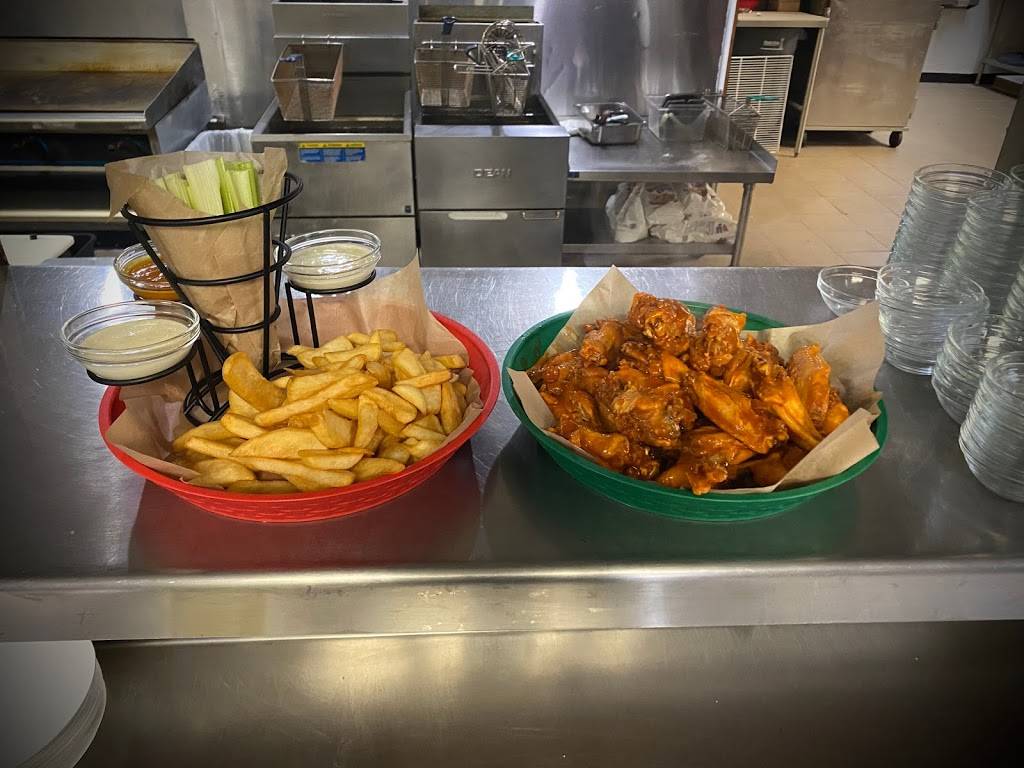 Crazy Bull Mexican Grill & Cantina | restaurant | 61 Dewitt Ave, Mattoon, IL 61938, USA | 2172951462 OR +1 217-295-1462