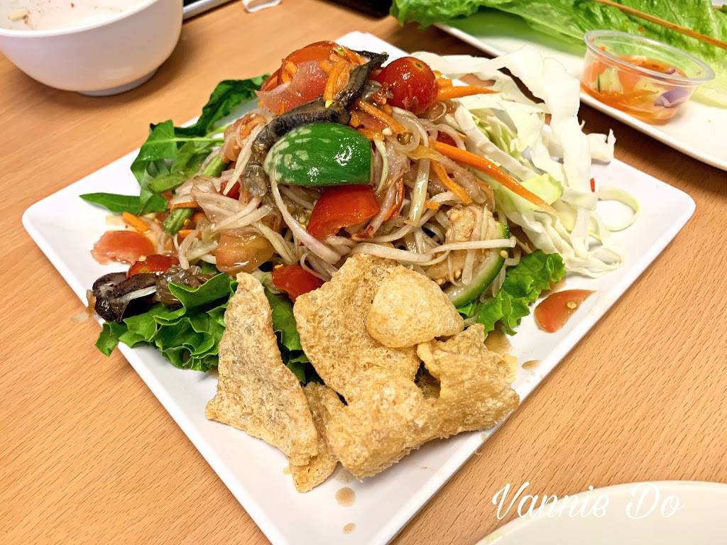 Banh Somtum | restaurant | 13420 TX-249, Houston, TX 77086, USA | 8326175803 OR +1 832-617-5803