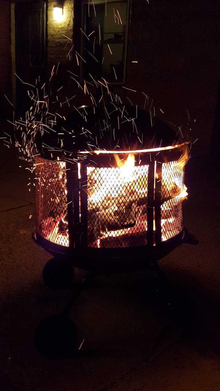 Irie Palace Authentic Jamaican Restaurant | restaurant | 8762 N Granville Rd, Milwaukee, WI 53224, USA | 4147972848 OR +1 414-797-2848