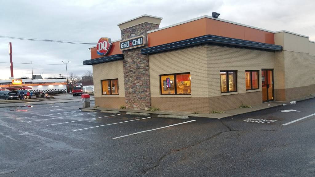 Dairy Queen Grill & Chill | restaurant | 1159 E Virginia St, Evansville, IN 47711, USA | 8124229341 OR +1 812-422-9341