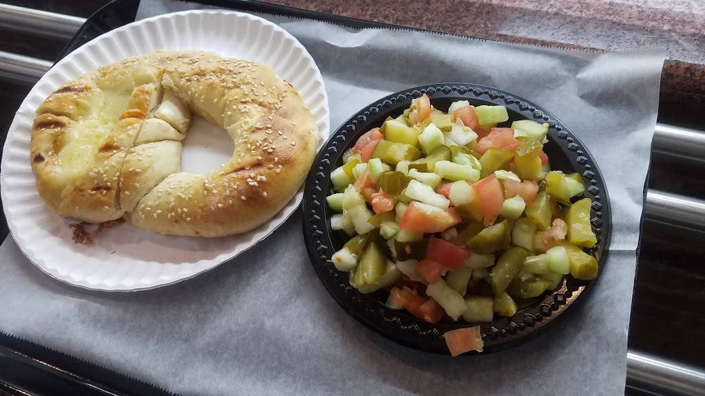 Mendelsohns Pizza | restaurant | 4418 18th Ave, Brooklyn, NY 11204, USA | 7188540600 OR +1 718-854-0600