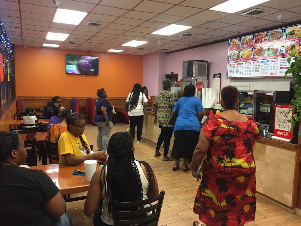 G TOWN WING AND FISH | restaurant | 2084 Campbellton Rd SW, Atlanta, GA 30311, USA | 4047528777 OR +1 404-752-8777