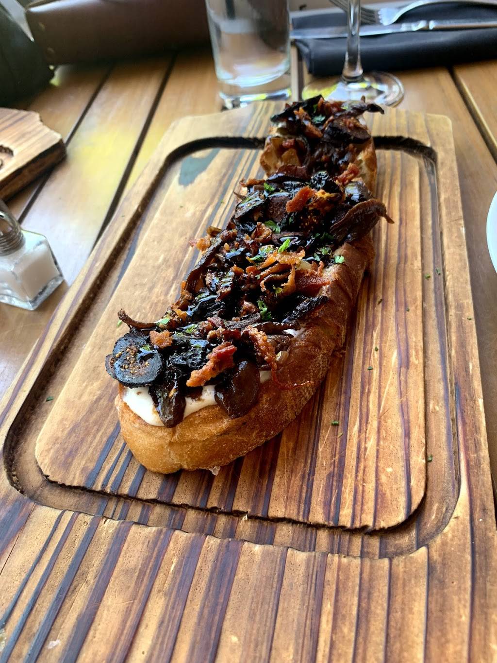 Marlows Tavern | restaurant | 3333 Buford Dr, Buford, GA 30519, USA | 6787658689 OR +1 678-765-8689