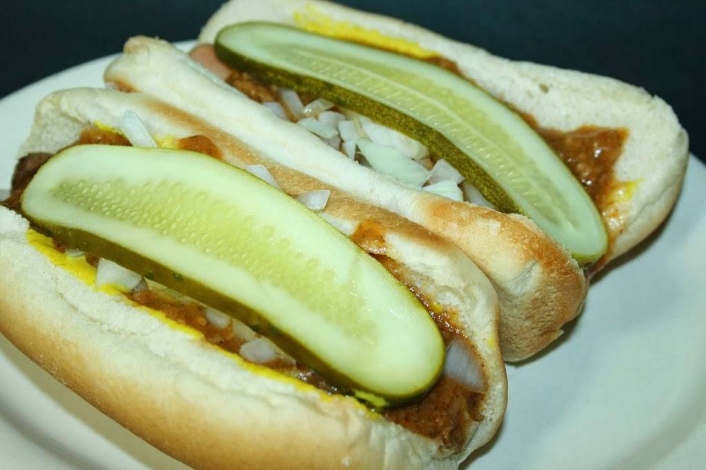 Red Hot Inn Restaurants | restaurant | 3175 Leonard St NE, Grand Rapids, MI 49525, USA | 6169569425 OR +1 616-956-9425