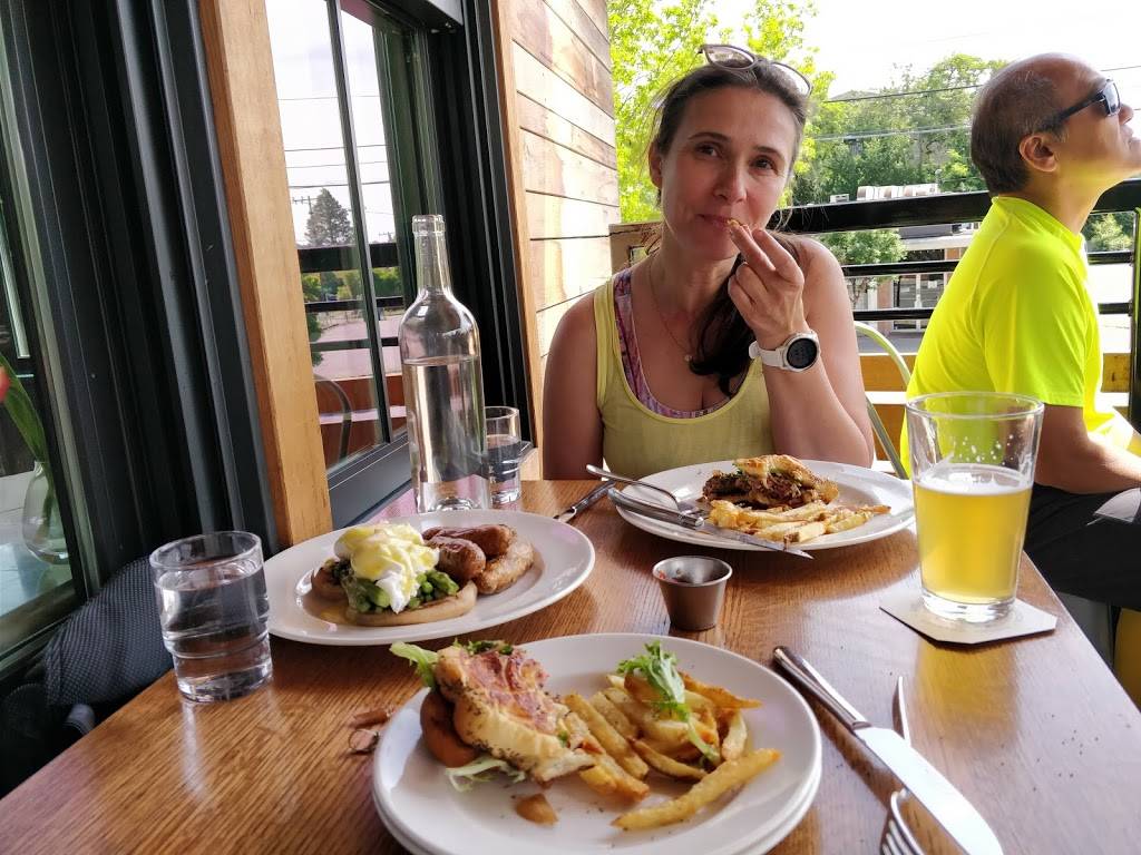 Bistro Shirlee | restaurant | 3600 NE 45th St, Seattle, WA 98105, USA | 2067757050 OR +1 206-775-7050