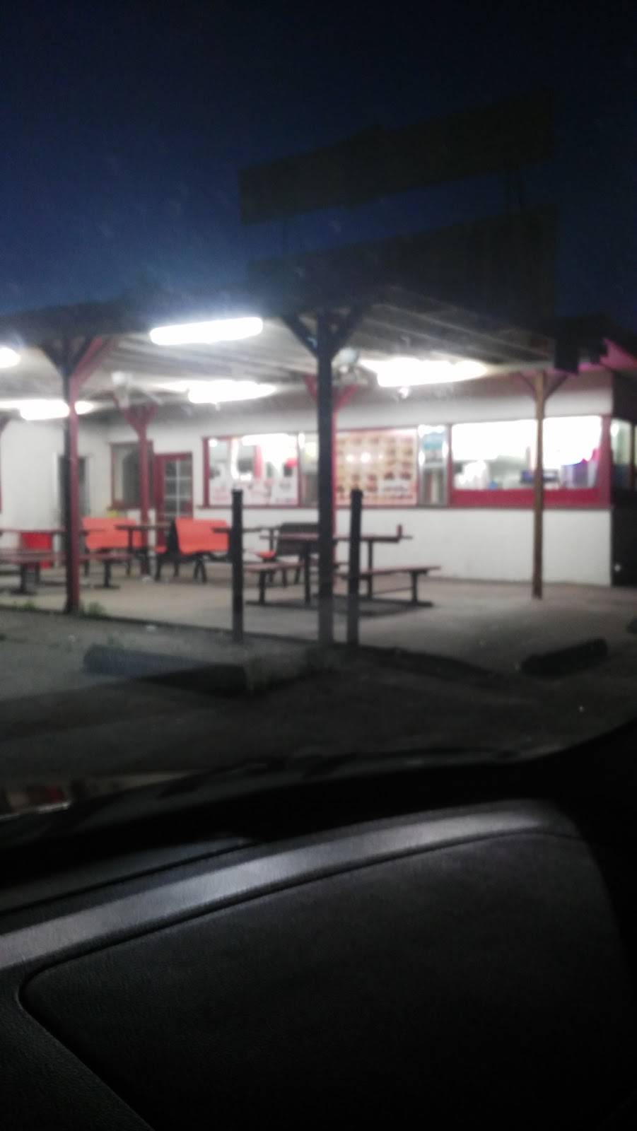 Three Brothers Drive-In | restaurant | 1187 N Park Dr, Pixley, CA 93256, USA | 5597573713 OR +1 559-757-3713