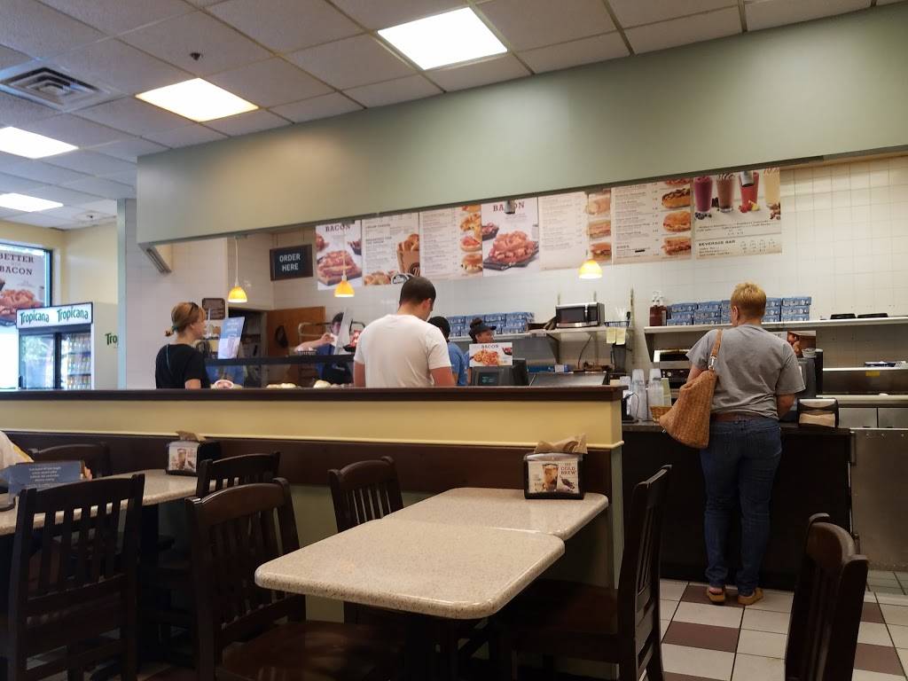 Manhattan Bagel | bakery | 6001 Ridge Ave, Philadelphia, PA 19128, USA | 2155083633 OR +1 215-508-3633