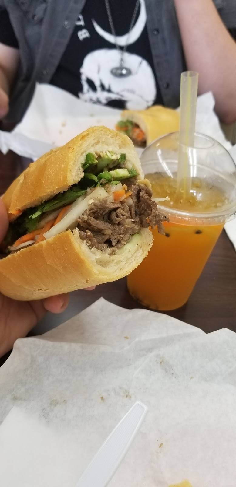 ND Banh Mi | restaurant | 4160 Oceanside Blvd, Oceanside, CA 92056, USA | 7607264650 OR +1 760-726-4650