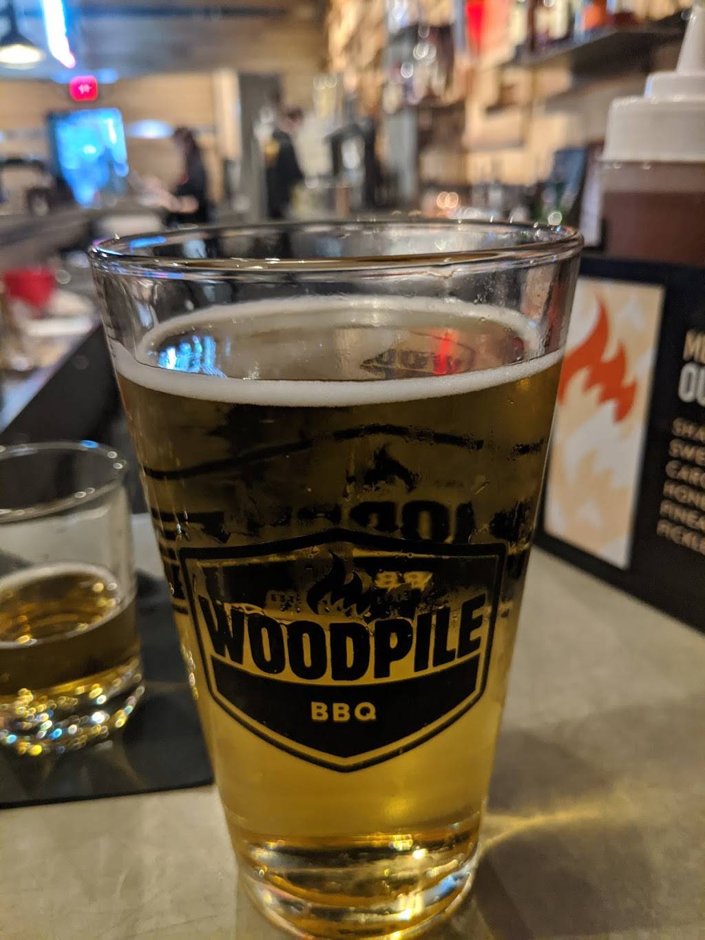 Woodpile BBQ | restaurant | 630 E Eleven Mile Rd, Madison Heights, MI 48071, USA | 2485658149 OR +1 248-565-8149