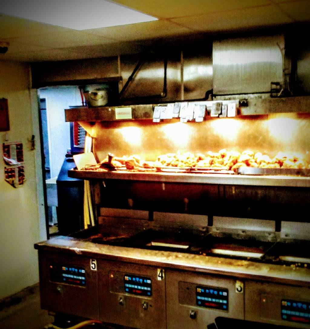 Churchs Chicken | restaurant | 614 E Main St, Fredericksburg, TX 78624, USA | 8309977333 OR +1 830-997-7333