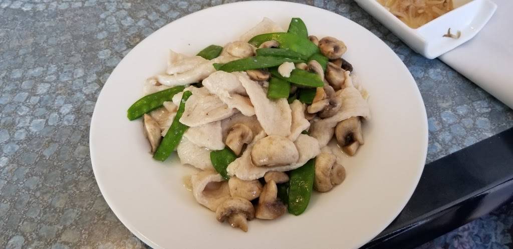 Empire Garden | restaurant | 1656 Hillside Avenue, New Hyde Park, NY 11040, USA | 5163588888 OR +1 516-358-8888