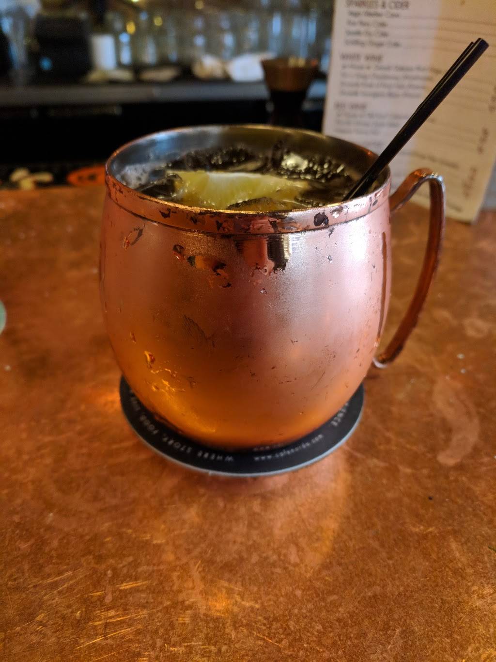 Lotties Lounge | restaurant | 4900 Rainier Ave S, Seattle, WA 98118, USA | 2067250519 OR +1 206-725-0519