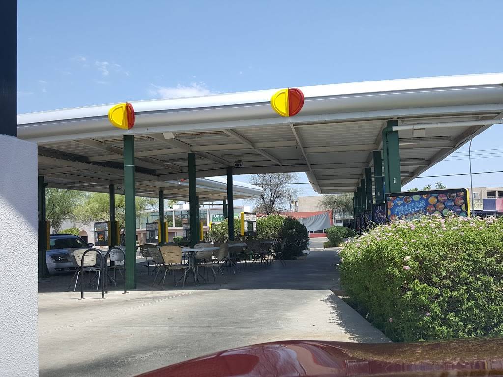 Sonic Drive-In | restaurant | 2222 E Broadway Blvd, Tucson, AZ 85719, USA | 5206201920 OR +1 520-620-1920