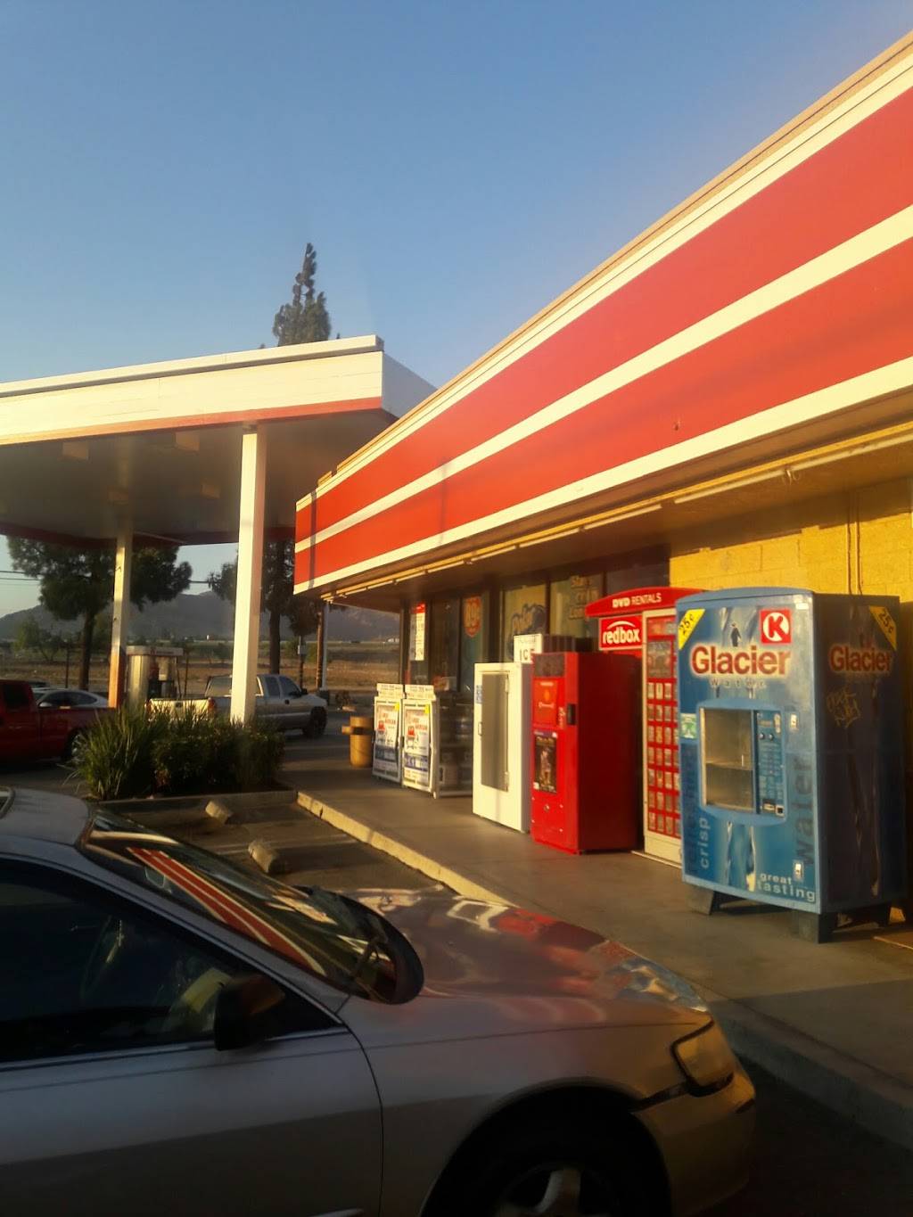 Circle K | meal takeaway | 8190 Mission Boulevard, Riverside, CA 92509, USA | 9516853910 OR +1 951-685-3910
