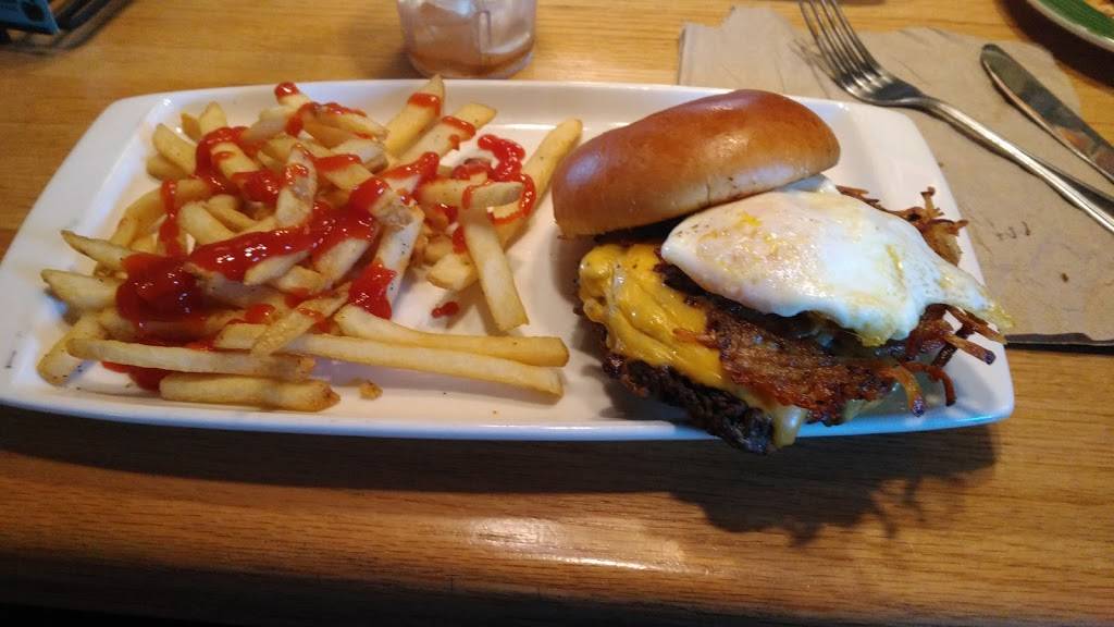 Applebees Grill + Bar | restaurant | 105 Highland Ave, Seekonk, MA 02771, USA | 5083366412 OR +1 508-336-6412