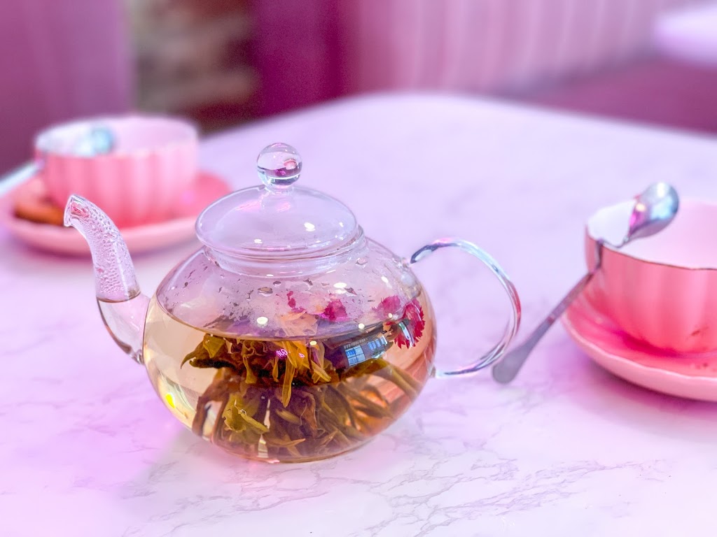 Pinkys Up | restaurant | 137 Franklin St Suite 1, Clarksville, TN 37040, USA | 9313022401 OR +1 931-302-2401