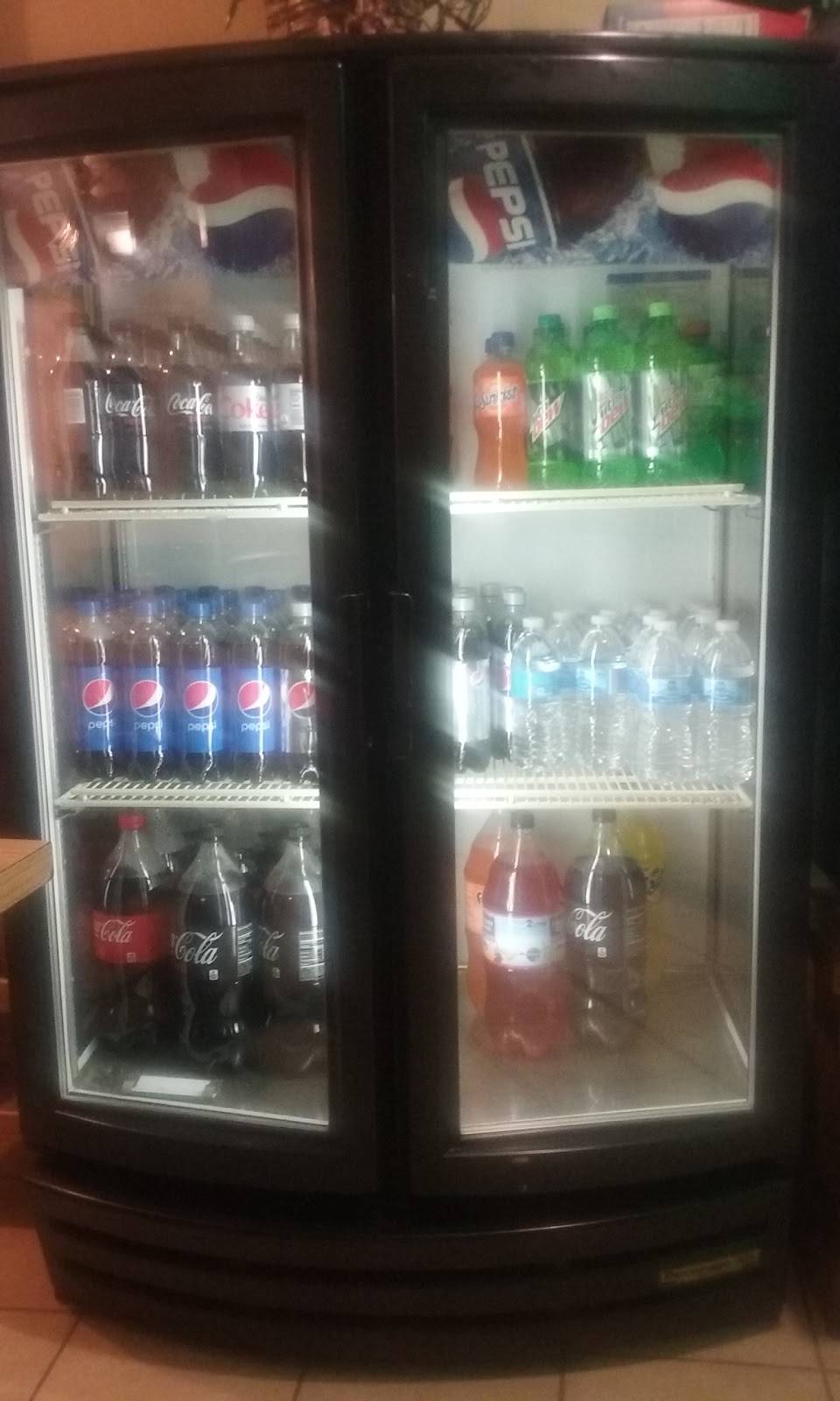 Rudys Pizza and Bakery | bakery | 2519 Broadway, Rockford, IL 61108, USA | 7797743652 OR +1 779-774-3652