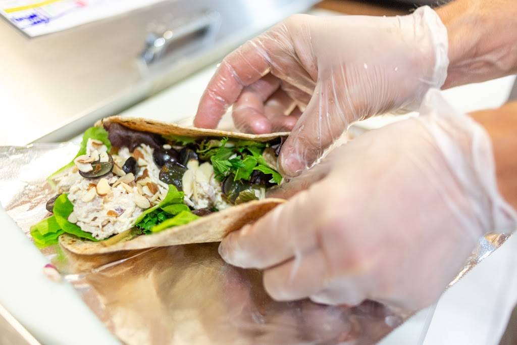 Beautiful Whirld | restaurant | 141A W Market St Exd, Warren, OH 44410, USA | 3309892016 OR +1 330-989-2016