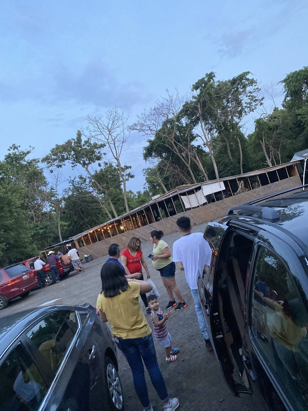 Rancho el Kora | restaurant | 42555 Braddock Rd, Chantilly, VA 20152, USA | 5712471835 OR +1 571-247-1835