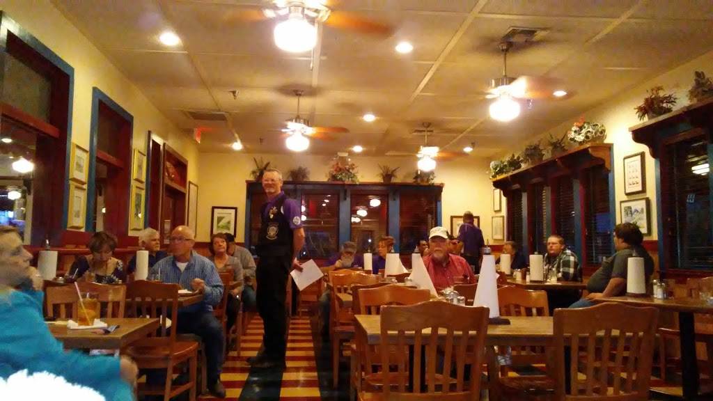 Spring Creek Barbeque | restaurant | 317 E W Hwy 377, Granbury, TX 76048, USA | 8175797336 OR +1 817-579-7336