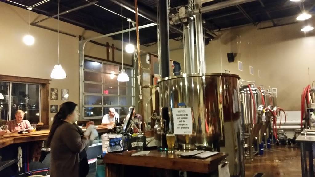 Swiftwater Brewing Company | restaurant | 378 Mt Hope Ave, Rochester, NY 14620, USA | 5855303471 OR +1 585-530-3471