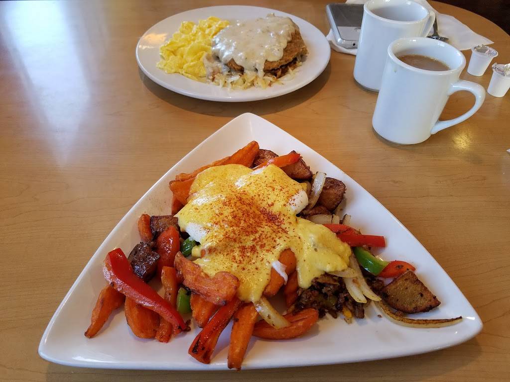 JayBirds Restaurant | restaurant | 2600 N Ponce De Leon Blvd, St. Augustine, FL 32084, USA | 9044297153 OR +1 904-429-7153