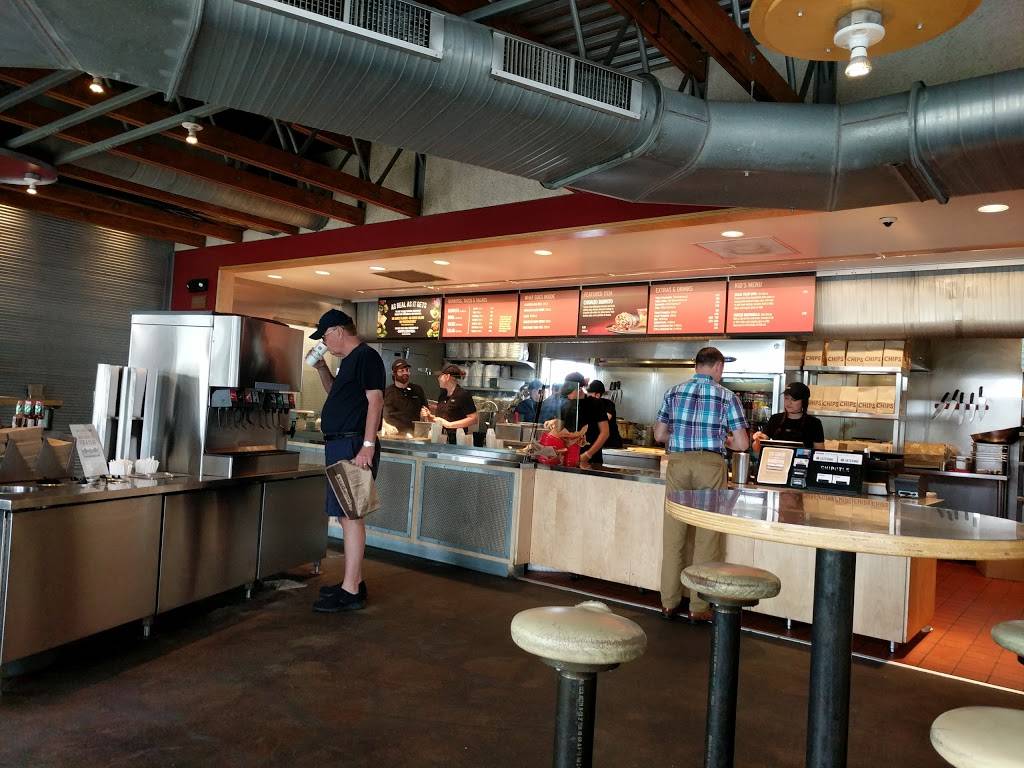 Chipotle Mexican Grill | restaurant | 21029 Center Ridge Rd, Fairview Park, OH 44126, USA | 4403563109 OR +1 440-356-3109