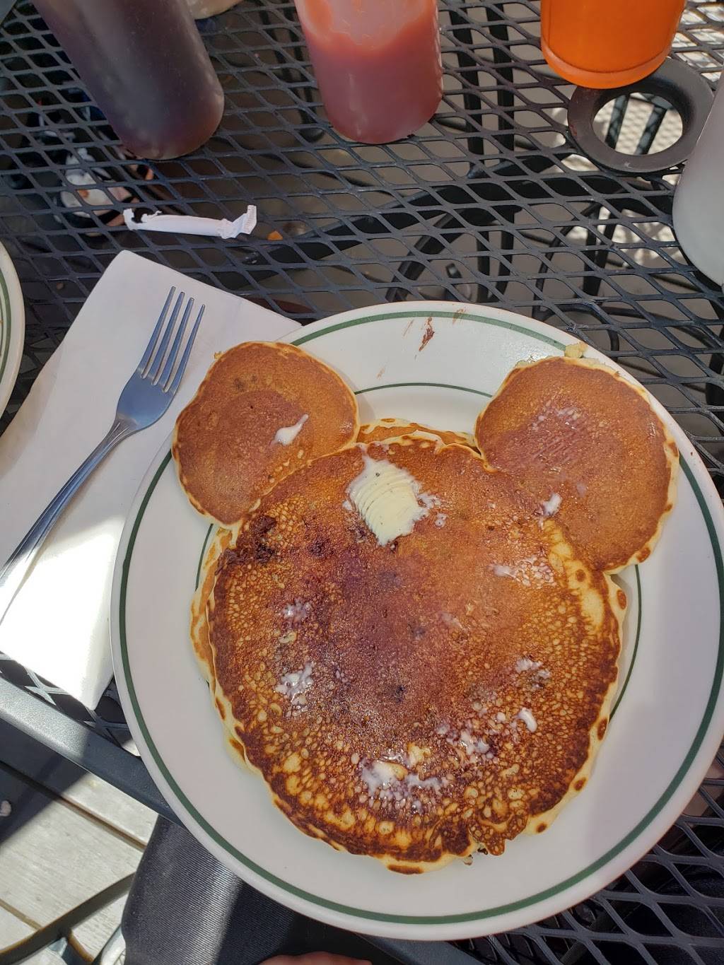 Capitol Diner | restaurant | 431 Union St, Lynn, MA 01901, USA | 7815959314 OR +1 781-595-9314