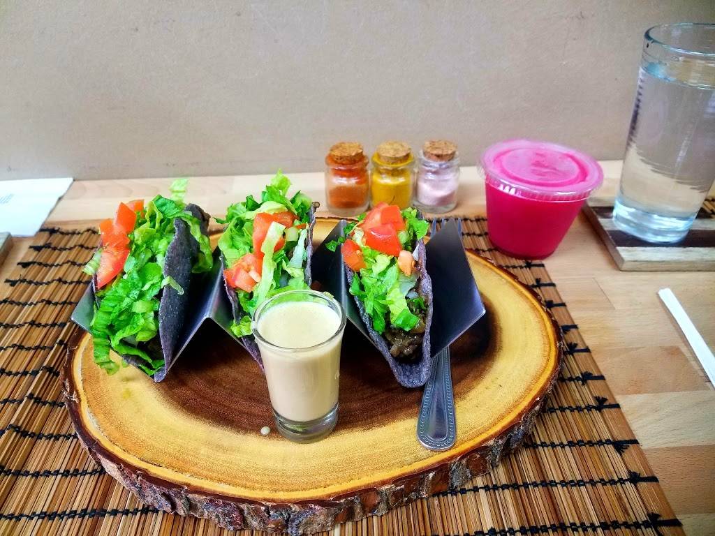 Blueberry Cafe Juice Bar And Vegan Grille | restaurant | 547 Central Ave, Newark, NJ 07107, USA | 9737321711 OR +1 973-732-1711